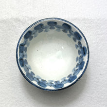 Load image into Gallery viewer, ROKURO BLUE &amp; WHITE DONBURI BOWL
