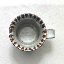 Load image into Gallery viewer, ROKURO BROWN STRIPED MUG CUP
