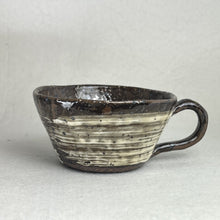 Load image into Gallery viewer, ROKURO WHITE &amp; BROWN BRUSHED MUG CUP

