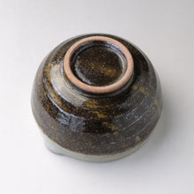 Load image into Gallery viewer, MINOYAKI CHA-MAKI KATAKUCHI MATCHA BOWL
