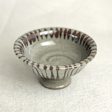 Load image into Gallery viewer, ROKURO TOGUSA FOOTED BOWL
