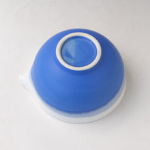 Load image into Gallery viewer, MINOYAKI SOU-KAI/BLUE SEA KATAKUCHI MATCHA BOWL
