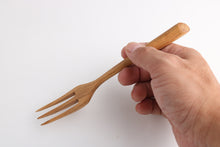 Load image into Gallery viewer, MODERN STYLE CHESTNUT WOOD FORK
