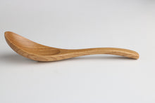 Load image into Gallery viewer, CHESTNUT WOOD RENGE SPOON

