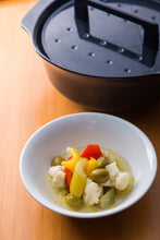 Load image into Gallery viewer, i-ru NAMBU CAST IRON ENAMEL POT 2.0L (TETSUGURO)
