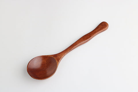 ROUND WOODEN SPOON WITH CURVED HANDLE