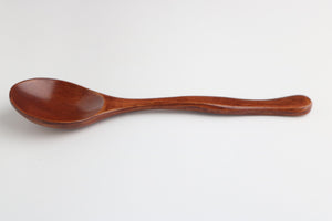 ROUND WOODEN SPOON WITH CURVED HANDLE