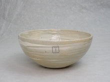 Load image into Gallery viewer, ROKURO WHITE HAKEME DONBURI BOWL
