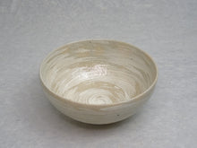 Load image into Gallery viewer, ROKURO WHITE HAKEME DONBURI BOWL
