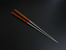 Load image into Gallery viewer, STAINLESS MORIBASHI / PLATING CHOPSTICKS 135MM SATINE  WOOD /  BLOOD WOOD
