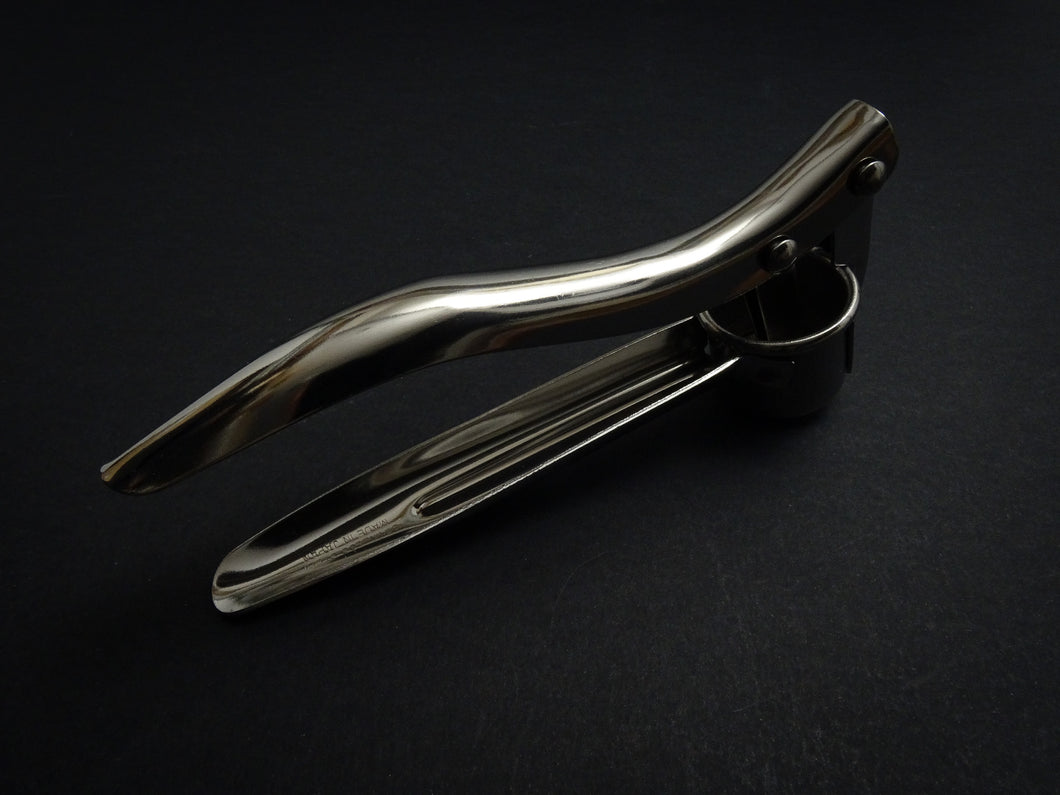 STAINLESS STEEL GARLIC SQUEEZER