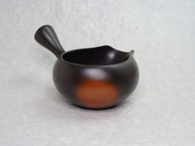 Load image into Gallery viewer, TOKONAME WARE MATCHA KYUSU BY TAKEHARU
