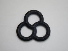 Load image into Gallery viewer, CAST IRON TRIVET/POT STAND (MITSUWA/3 RINGS)
