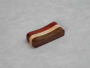 YOSEGI CHOPSTICKS REST (RED)