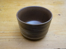 Load image into Gallery viewer, MINOYAKI MATCHA BOWL (HAKEME) WITH BAMBOO WHISK #80 &amp; CHASHAKU / SCOOP SET
