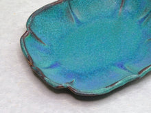 Load image into Gallery viewer, MASHIKOYAKI LOTUS-SHAPED TURQUOISE BLUE PLATE
