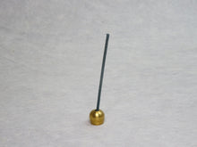 Load image into Gallery viewer, SETSUGEKKA YUKI INCENSE STICKS &amp; STAND SET IN A BOX OF PAULOWNIA WOOD

