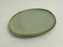 Load image into Gallery viewer, RUBEN ROUND PLATE GRAY
