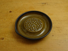 Load image into Gallery viewer, MUJUN SURI PLATE MOTOSHIGE JAPANESE GRATER (2SIZES)
