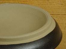 Load image into Gallery viewer, MUJUN SURI PLATE MOTOSHIGE JAPANESE GRATER (2SIZES)
