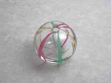 Load image into Gallery viewer, TSUGARU HANDMADE MOUTH-BLOWN VIDRO TEMARI FLOWER VASE YAYOI
