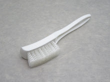 Load image into Gallery viewer, CARLISLE MUSHROOM BRUSH
