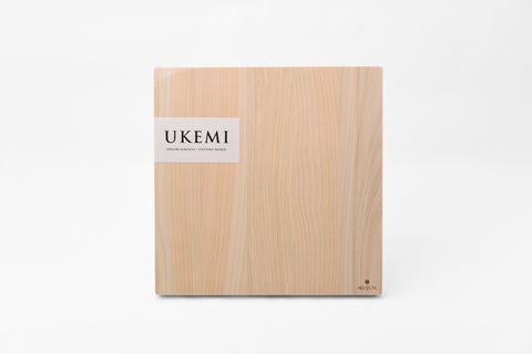 UKEMI HINOKI MANAIITA / CUTTING BOARD 28 x 28 x H2CM