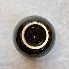 Load image into Gallery viewer, MINOYAKI AMANOGAWA BROWN UNOFU MATCHA BOWL
