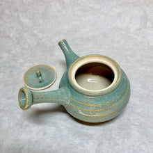 Load image into Gallery viewer, SHIGARAKIYAKI HECHIMON RYOKU-YU TEAPOT
