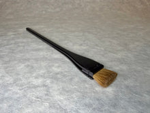 Load image into Gallery viewer, BASTING BRUSH / HAKE 20MM WITH BLACK PAINTED HANDLE (HORSE HAIR)
