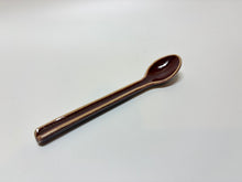 Load image into Gallery viewer, SHIGARAKIYAKI HECHIMON SHIN-SHA CERAMIC SPOON
