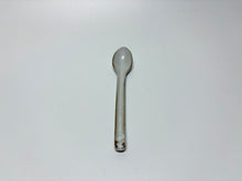 Load image into Gallery viewer, SHIGARAKIYAKI HECHIMON HAKU-YU CERAMIC SPOON
