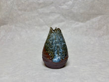 Load image into Gallery viewer, SHIGARAKIYAKI HECHIMON TSUBOMI SMALL FLOWER VASE
