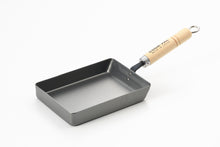 Load image into Gallery viewer, COOK-PAL REN TAMAGOYAKI PAN / ROLLED EGG MAKING PAN
