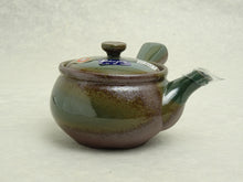 Load image into Gallery viewer, BAMKO-WARE HANA ORIBE TEAPOT WITH STAINLESS TEA STRAINER
