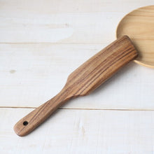 Load image into Gallery viewer, NATURAL WOOD SPATULA MODERN STYLE
