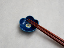 Load image into Gallery viewer, CHOPSTICKS REST UME (BLUE)
