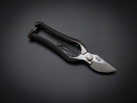 ABUKUMAKAWA FORGED SECATEURS 180MM / SPRING CLIP